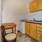 Veria Frankfurt Апартаменты *